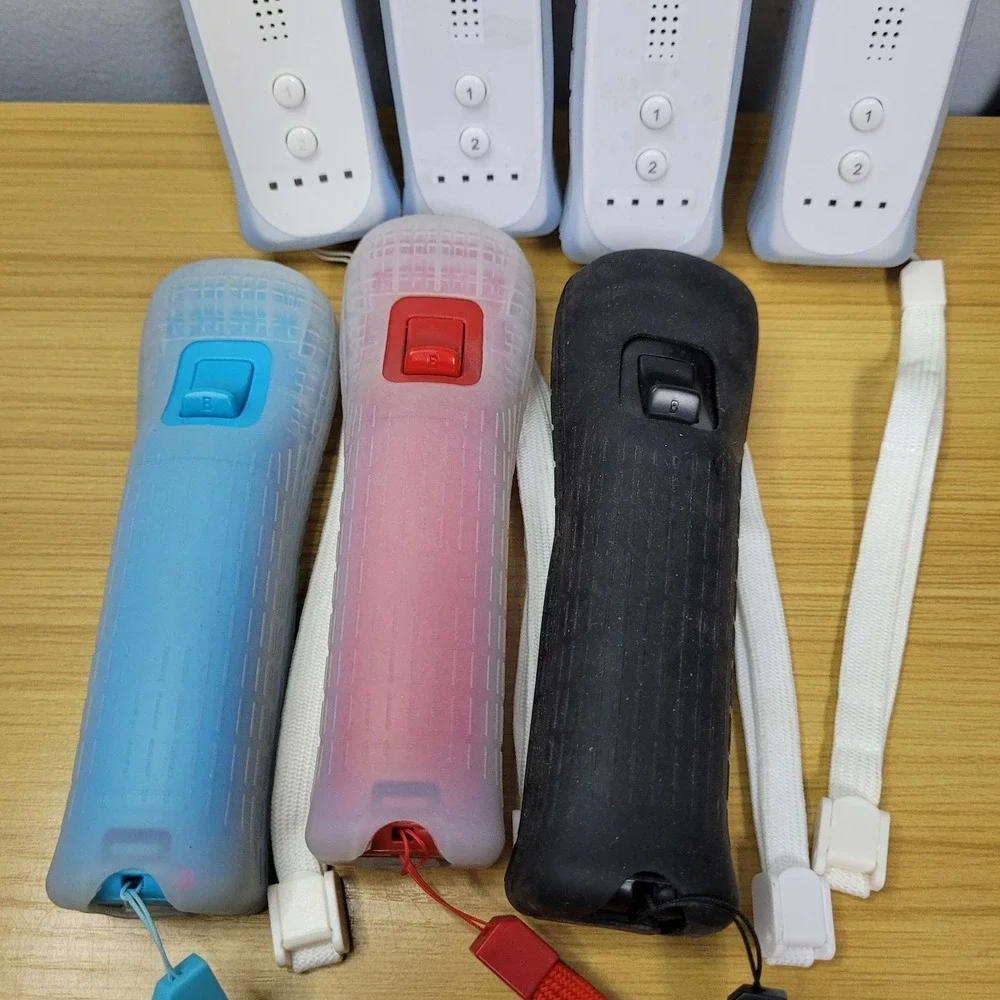 3rd Party Wii Controllers Lot of 7 Mixed Bundle Lot for Nintendo Tested Working